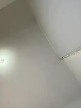 Snapshot of Ivelleee_ chatting on June 23, 10:41 pm Ivelleee online show from June 23, 10:41 pm
