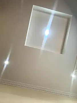 Snapshot of Ivelleee_ chatting on November 19, 9:15 pm Ivelleee online show from November 19, 9:15 pm