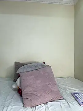 Ivelleee  online show from January 7, 11:21 pm