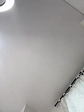 Ivelleee  online show from February 7, 5:32 pm