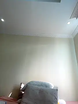 Snapshot of Ivelleee_ chatting on November 15, 7:51 pm Ivelleee online show from November 15, 7:51 pm