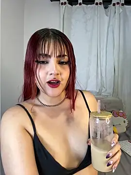 Ivelleee  online show from March 13, 10:26 pm