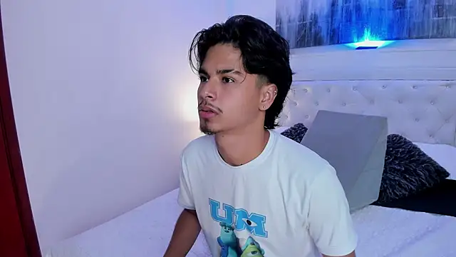 MathewAdams online show from September 18, 6:22 pm