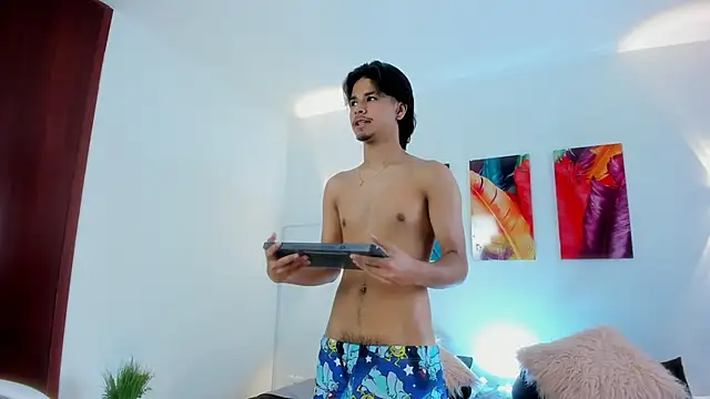 Snapshot of MathewAdams chatting on November 1, 1:38 pm MathewAdams online show from November 1, 1:38 pm