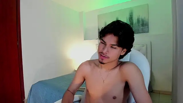 Snapshot of MathewAdams chatting on November 26, 1:44 pm MathewAdams online show from November 26, 1:44 pm