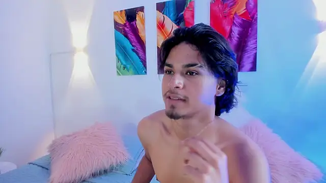 Snapshot of MathewAdams chatting on December 2, 6:31 pm MathewAdams online show from December 2, 6:31 pm