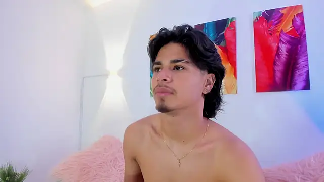 Snapshot of MathewAdams chatting on November 19, 6:41 pm MathewAdams online show from November 19, 6:41 pm