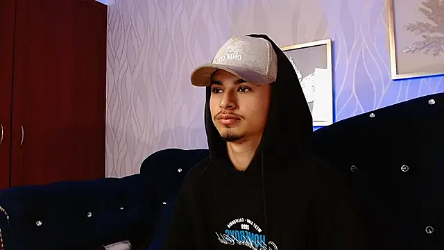 Snapshot of MathewAdams chatting on November 14, 6:33 pm MathewAdams online show from November 14, 6:33 pm