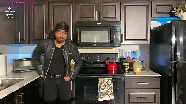 anthonyroth online show from February 22, 11:28 pm