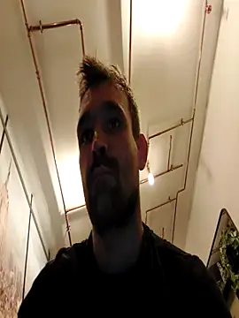 Snapshot of LKC94 chatting on September 17, 7:49 pm LKC94 online show from September 17, 7:49 pm