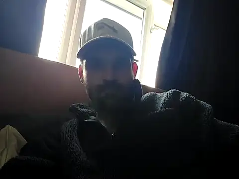 Snapshot of LKC94 chatting on October 4, 10:50 am LKC94 online show from October 4, 10:50 am