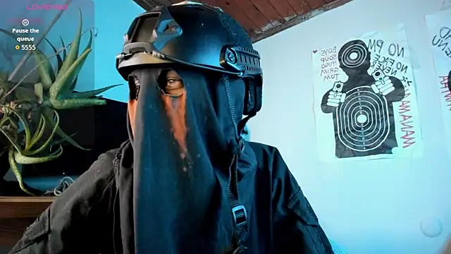 Snapshot of cos_operator chatting on September 19, 5:39 pm cos operator online show from September 19, 5:39 pm
