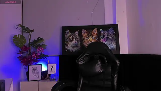 LucasCarterr  online show from October 25, 4:00 am