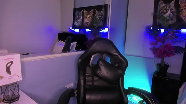 LucasCarterr  online show from November 13, 3:43 am