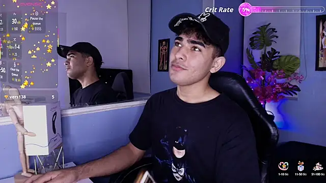 Snapshot of LucasCarterr_ chatting on September 23, 3:35 am LucasCarterr online show from September 23, 3:35 am