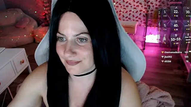 Snapshot of BellaStar84 chatting on July 17, 9:45 pm BellaStar84 online show from July 17, 9:45 pm