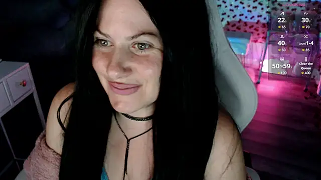 Snapshot of BellaStar84 chatting on July 15, 9:49 am BellaStar84 online show from July 15, 9:49 am