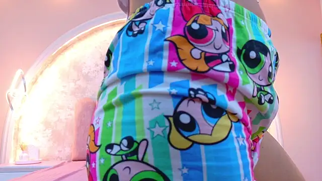 Snapshot of CamilaJohnston chatting on October 21, 8:41 pm CamilaJohnston online show from October 21, 8:41 pm