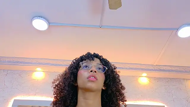 CamilaJohnston online show from March 23, 7:58 pm