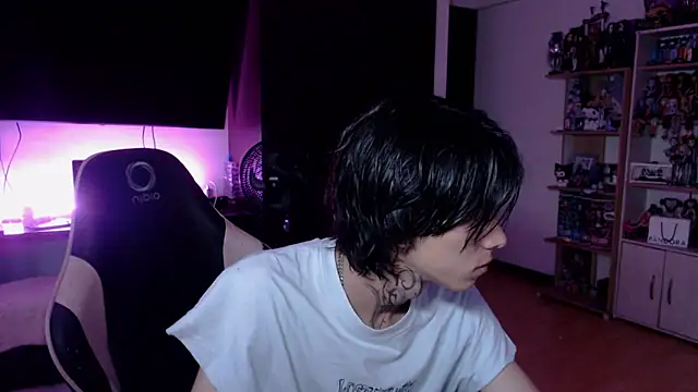 xIce Boy online show from December 4, 12:15 pm