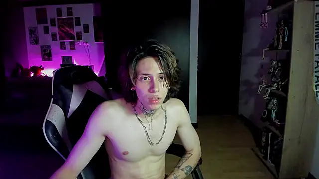 xIce Boy online show from May 24, 1:05 am