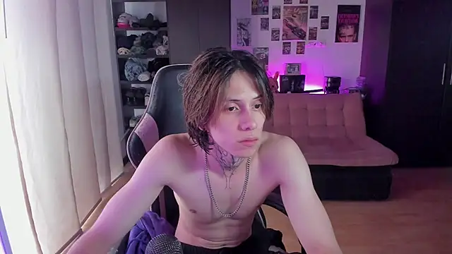 xIce Boy online show from May 8, 8:56 pm