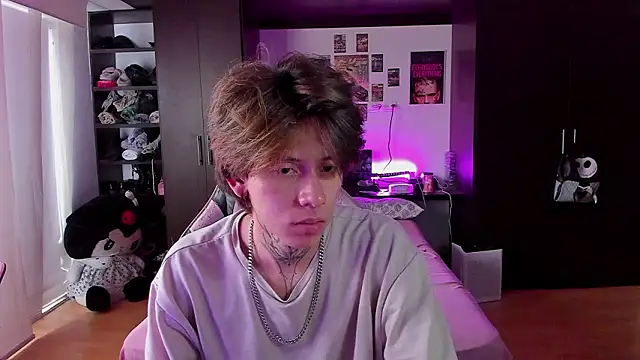 xIce Boy online show from March 4, 2:03 pm