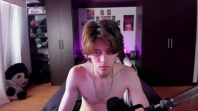 xIce Boy online show from March 24, 3:23 pm