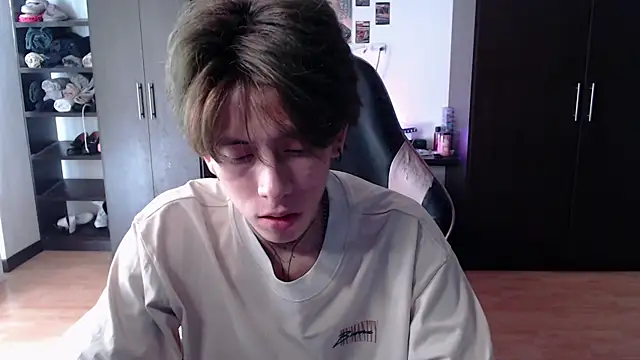 xIce Boy online show from February 5, 2:13 pm