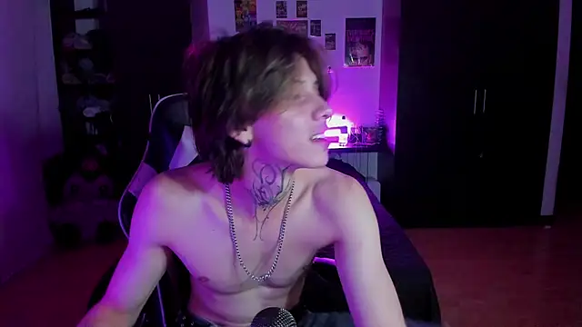 xIce Boy online show from March 21, 2:13 am