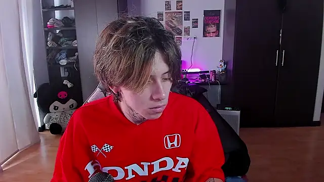 xIce Boy online show from March 16, 1:48 pm