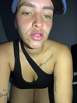 bran lindi online show from April 8, 10:11 pm