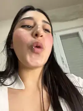SashaLuss  online show from March 27, 6:42 pm
