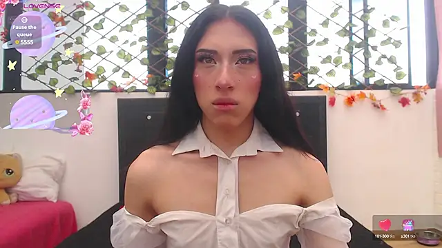 madison  rey online show from March 17, 2:45 pm