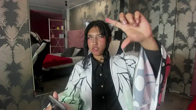 Karin Ks online show from October 2, 7:06 pm