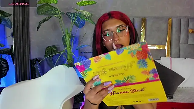 Karin Ks online show from May 22, 3:26 am