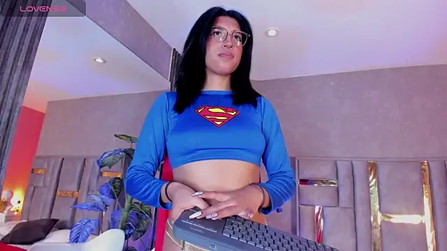Karin Ks online show from June 3, 3:29 am