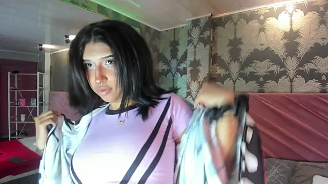 Karin Ks online show from April 23, 3:02 am