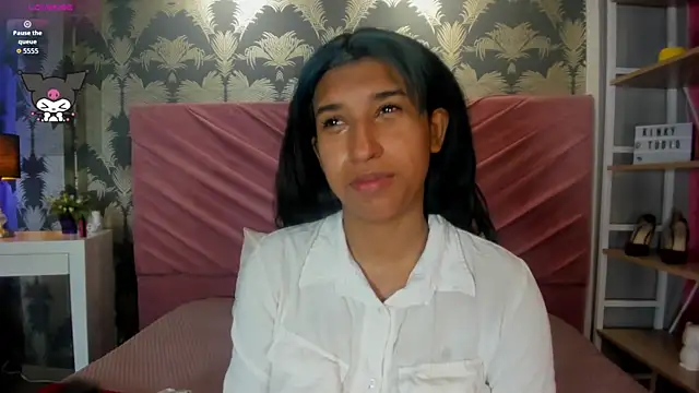 Karin Ks online show from November 11, 7:30 pm