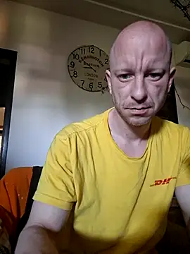svenpfeifer online show from April 23, 6:42 am