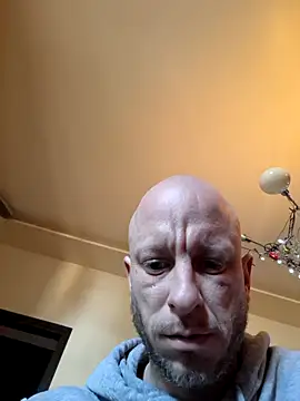 svenpfeifer online show from February 26, 9:20 am