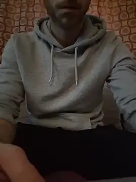 Snapshot of svenpfeifer chatting on November 23, 2:05 pm svenpfeifer online show from November 23, 2:05 pm