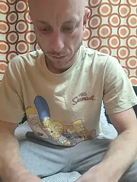 Snapshot of svenpfeifer chatting on October 25, 2:39 pm svenpfeifer online show from October 25, 2:39 pm