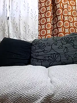 Snapshot of svenpfeifer chatting on September 19, 12:53 pm svenpfeifer online show from September 19, 12:53 pm