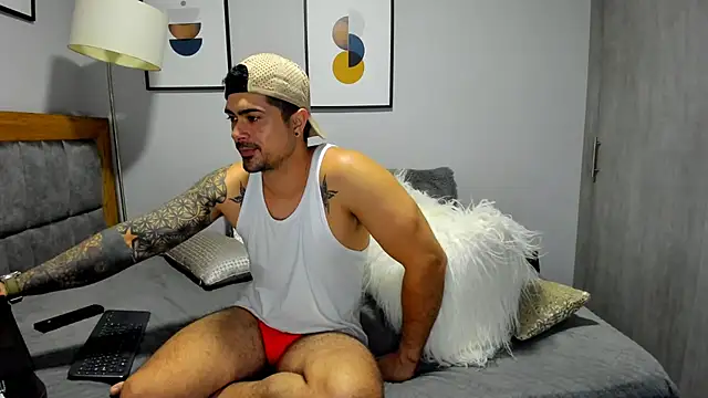 Dante Storm online show from November 4, 5:22 am