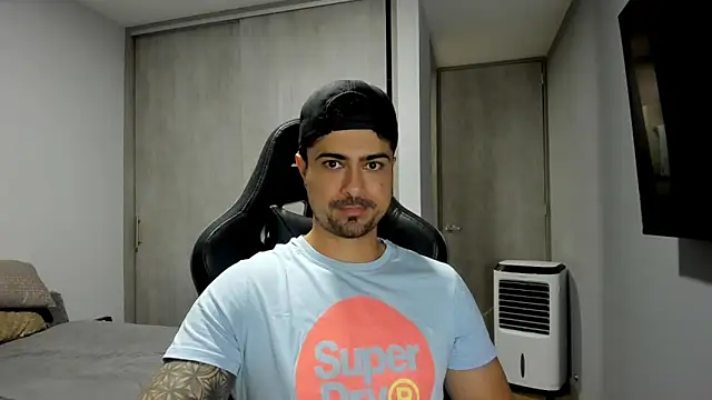 Dante Storm online show from October 27, 3:29 am