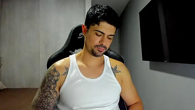 Dante Storm online show from January 17, 2:26 am