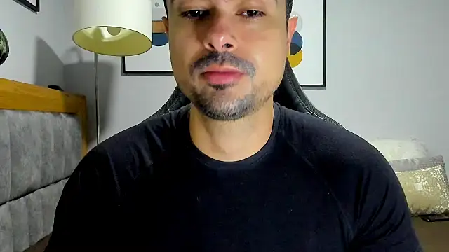 Dante Storm online show from December 17, 2:16 am