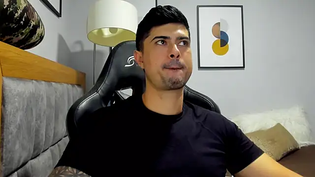 Dante Storm online show from December 20, 1:41 am