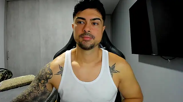 Dante Storm online show from November 15, 2:21 pm